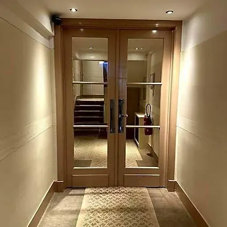 Appartement Luxe Parisien, Charme 16e - A 2 Pas Du Trocadero